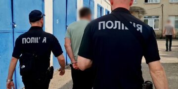 У Білгороді-Дністровському чоловік ховав у гаражі арсенал боєприпасів і вибухівки