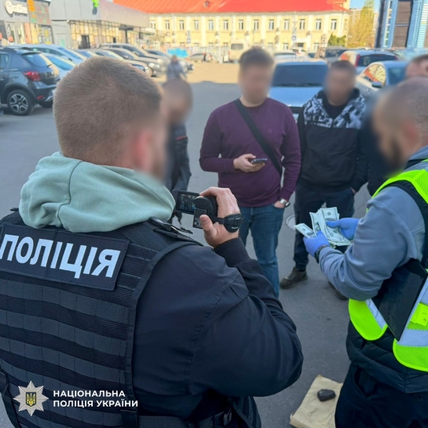 Посада капелана за $25 тис.: у Києві затримано організатора схеми для ухилянтів