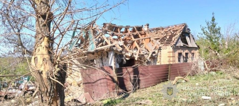 Правоохоронці евакуювали з Комишувахи і Таврійського двох людей