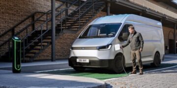 Ford запускає доступний електрофургон Transit City для міста (ФОТО)