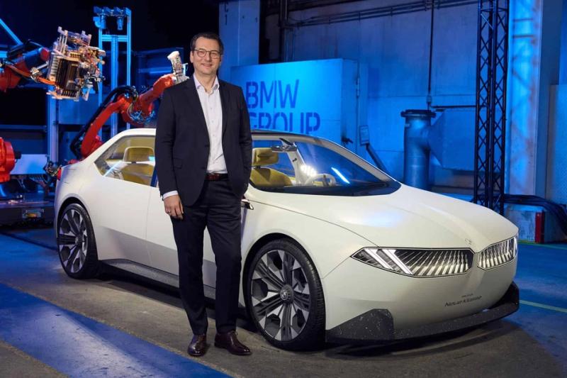 Нова ера BMW: Мілан Недєлькович замінив Олівера Ціпсе на посаді CEO