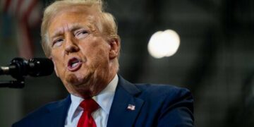 Трамп оголосив про триденне перемир’я і обмін полоненими між Україною та РФ
