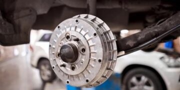 Автовиробники все частіше встановлюють барабанні гальма у нові авто: чому їх повернули