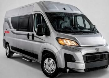 Toyota показала затишний і недорогий дім на колесах для двох (ФОТО)