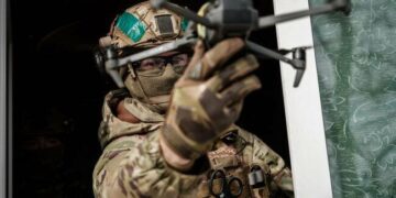 США відправили до України військових, щоб перейняти досвід роботи з дронами, – Гегсет
