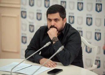 Тимур Ткаченко подав заяву на звільнення? Реакція КМВА