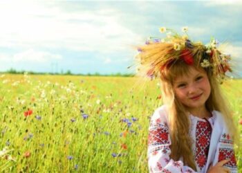 “Від них усі в захваті і мріях”: названо 7 давньоукраїнських імен для дівчат, які заворожують