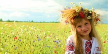 “Від них усі в захваті і мріях”: названо 7 давньоукраїнських імен для дівчат, які заворожують