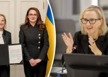 Посол США Джулі Девіс відмовилася бути “обличчям” політики Трампа щодо України: які будуть наслідки