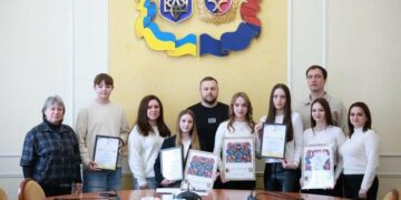 У Хмельницькій ОВА нагородили переможців конкурсу з медіаграмотності та кібербезпеки