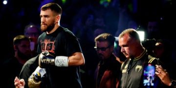 Гвоздик розібрав шанси Ломаченка у поєдинку проти Девіса