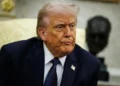 «Зітремо з лиця землі»: Трамп розізлився на Іран через атаку на флот США
