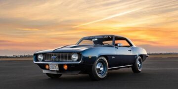 Потужний раритет: старий 57-річний Chevrolet пішов із молотка за $1,4 мільйона (ФОТО)