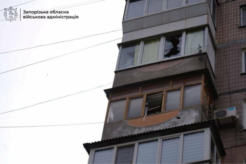 У Запоріжжі внаслідок ворожої атаки пошкоджено дві багатоповерхівки