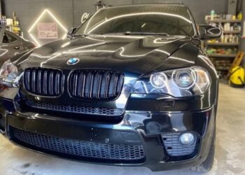 BMW X5 другого покоління з найменшим пробігом в Україні з’явився у продажу у Києві (ФОТО)