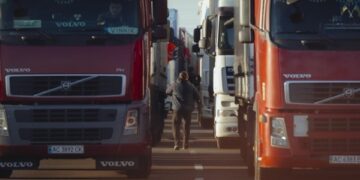Україна скоротила обсяг імпорту вантажівок з початку року