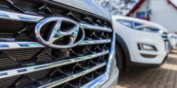 Hyundai відкликає сотні тисяч авто через ризик вибуху подушок безпеки, раптове гальмування та ще один дефект