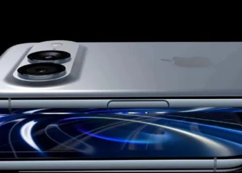 Ексклюзивний погляд на iPhone 20: інсайдер показав перші рендери ювілейного смартфона Apple і назвав деякі специфікації