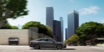 Hyundai відкликає 54 тисячі Elantra Hybrid через ризик займання: в чому проблема