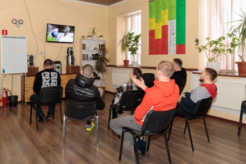 Як обрати реабілітаційний центр в Запоріжжі і не втратити час: прості критерії для родини