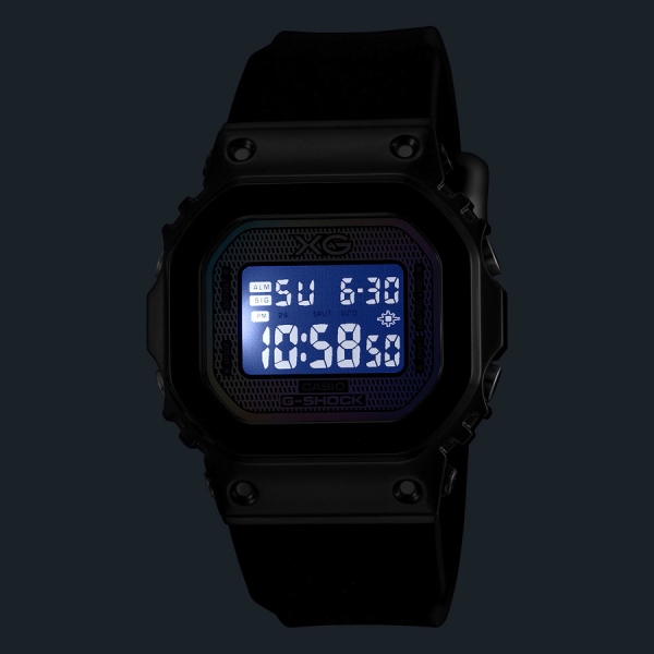 Casio випустить G-Shock з райдужним склом: двох однакових годинників не буде