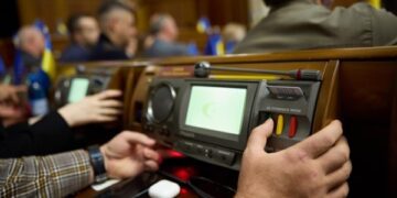 Рада схвалила рекордне збільшення витрат на армію