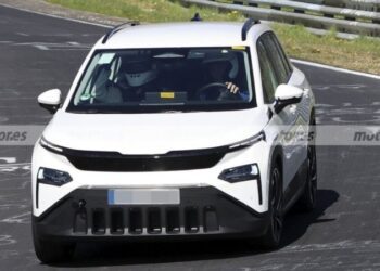 Більше не секрет: як виглядає найдешевший спортивний електрокар Skoda (ФОТО)