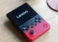 Було б краще, якби це була підробка! Lenovo продає в Китаї ретро-консоль Legion G02 з тисячами попередньо встановлених піратських копій ігор