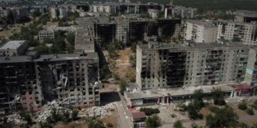 У Сіверськодонецьку окупанти знесли шість багатоповерхівок, які самі ж зруйнували під час штурму