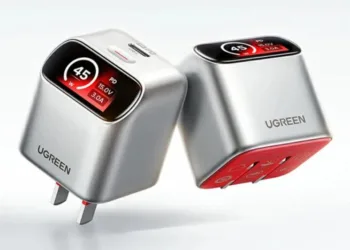45 Вт, сумісність з Apple і емодзі (з якогось приводу) — Ugreen випустила недорогий зарядний GaN-адаптер зі складною вилкою та вбудованим екраном