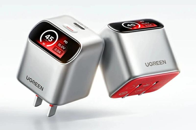45 Вт, сумісність з Apple і емодзі (з якогось приводу) — Ugreen випустила недорогий зарядний GaN-адаптер зі складною вилкою та вбудованим екраном