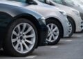 Бензинові авто домінували на ринку у квітні