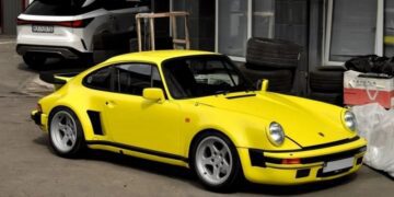 Розвиває понад 300 км/год: в Україні з’явився рідкісний заряджений Porsche RUF 80-х (ФОТО)
