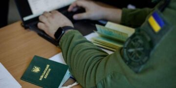 Уряд змінив правила бронювання працівників для критично важливих підприємств