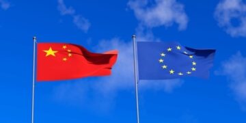 Китай пригрозив “відповісти” на торговельні обмеження ЄС