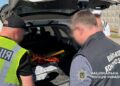 Служба в тилу за валюту: на Хмельниччині Нацполіція затримала двох зловмисників, які торгували військовими посадами