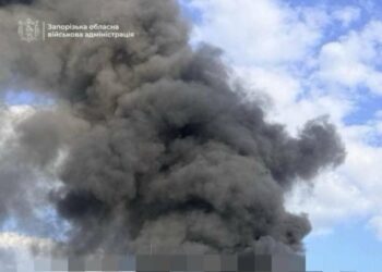 Запоріжжя знову зазнало ворожого удару: поранені двоє людей, – Федоров