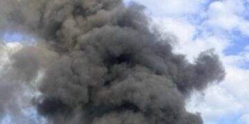 Запоріжжя знову зазнало ворожого удару: поранені двоє людей, – Федоров