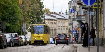 У Львові підвищили ціни на проїзд