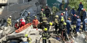 Після атаки на Київ понад 10 людей вважаються зниклими безвісти