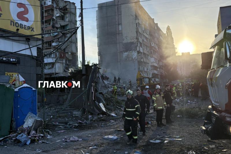 Після атаки на Київ понад 10 людей вважаються зниклими безвісти