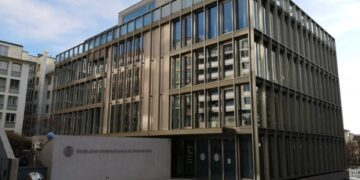 Російським і білоруським гімнастам дозволили виступати під своїми прапорами на міжнародних змаганнях