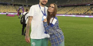 ВІДЕО. Футболіст Динамо знімається у кумедних рілсах