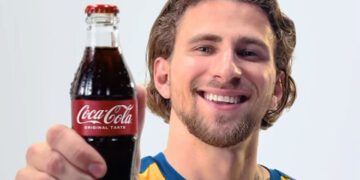 ВІДЕО. Забарний став амбасадором Coca-Cola, але фанати його затролили