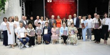 Кращих медиків Хмельниччини відзначили престижною нагородою “Орден Святого Пантелеймона”