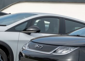 В Україні впав попит на авто з Китаю