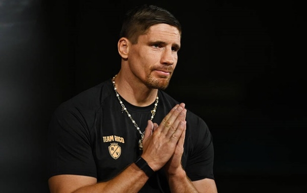 Беллью зробив гучний прогноз на реванш Усика і Верховена Беллью зробив гучний прогноз на реванш Усика і Верховена