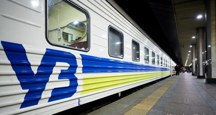 Збільшили кількість залізничних рейсів у Карпати, вони усі проходять через Тернопіль