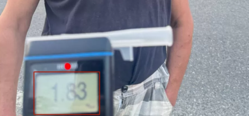 На Тернопільщині п'яний водій влетів у вантажівку: драгер шокував результатом (ФОТО)
