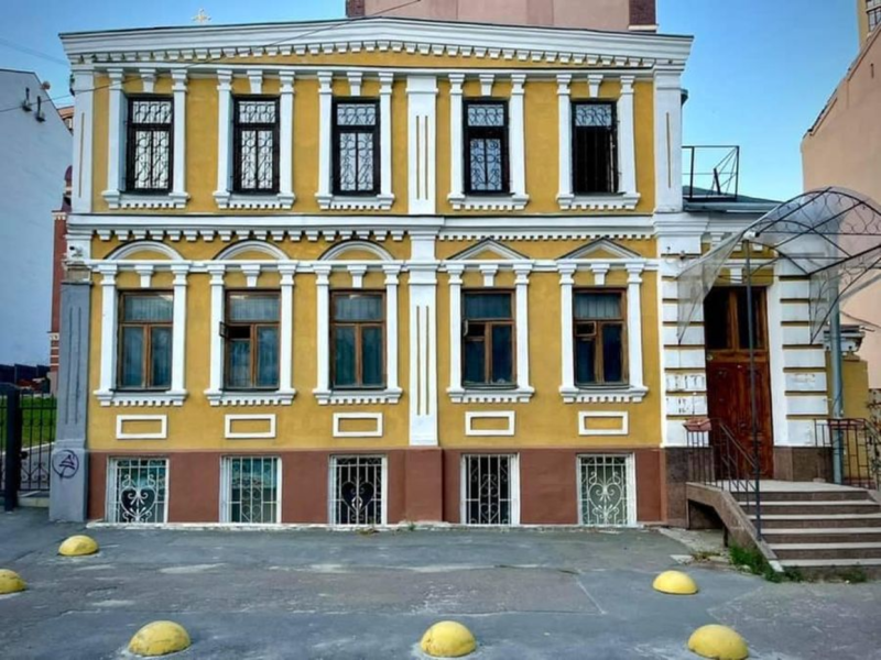Нардепка Ганна Бондар: Коли в Києві з'являється будівельний паркан – конфлікт уже не вирішити